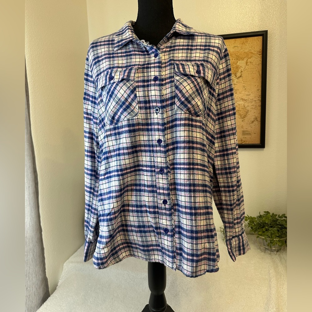 Volcom button down shirt medium